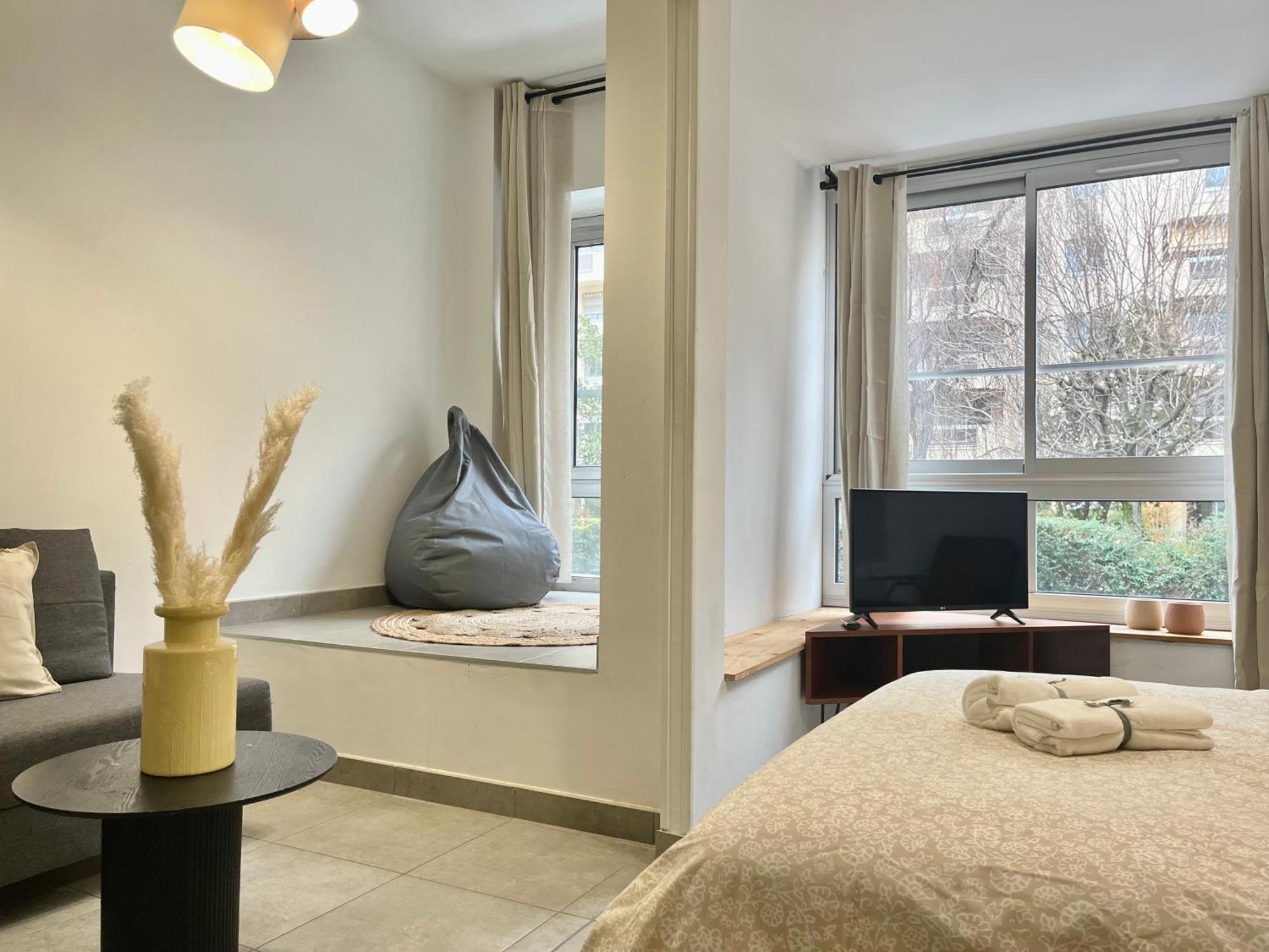 Suite Danbury リヨン エクステリア 写真